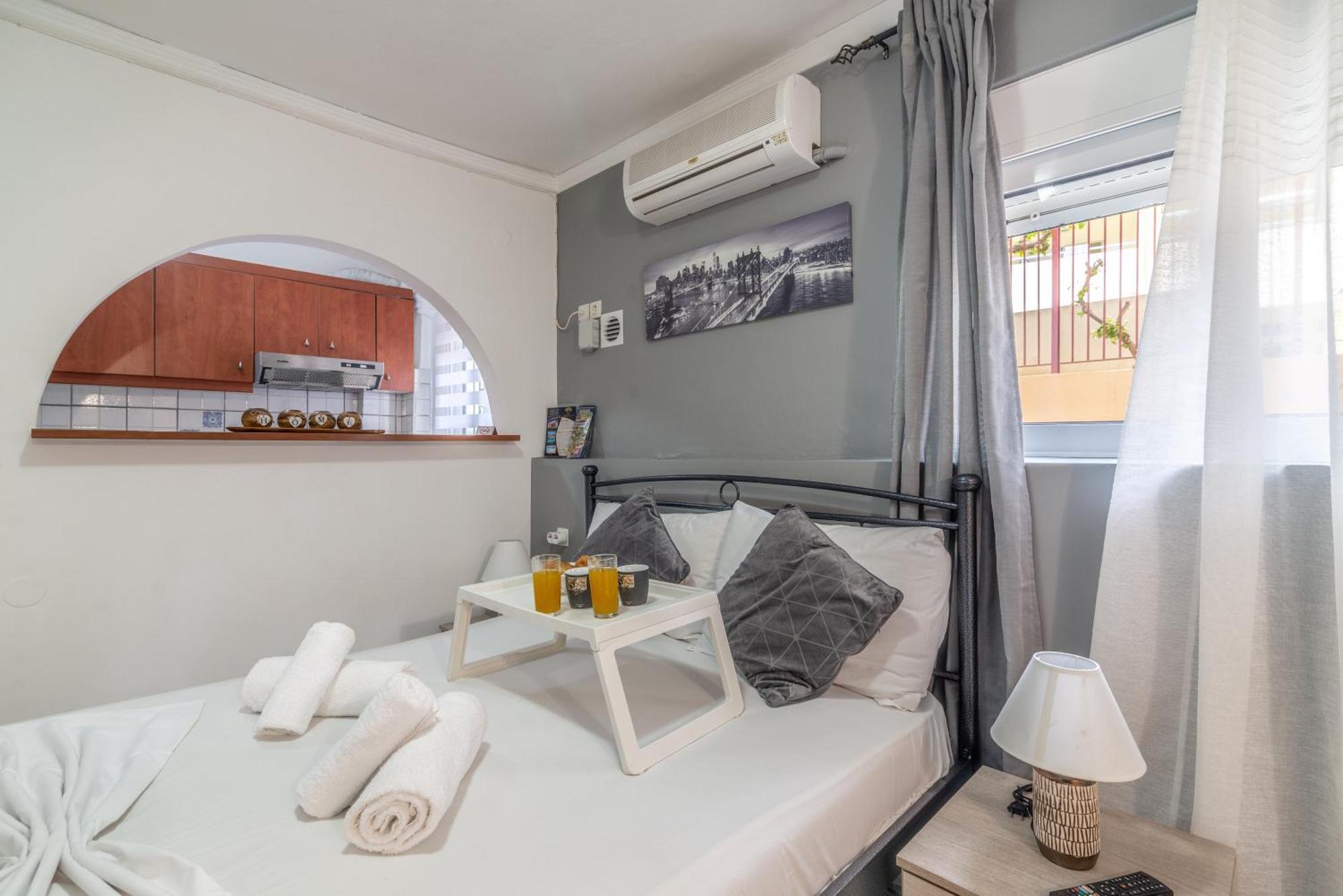 Oasis Studios In The City Centre Ираклион Экстерьер фото