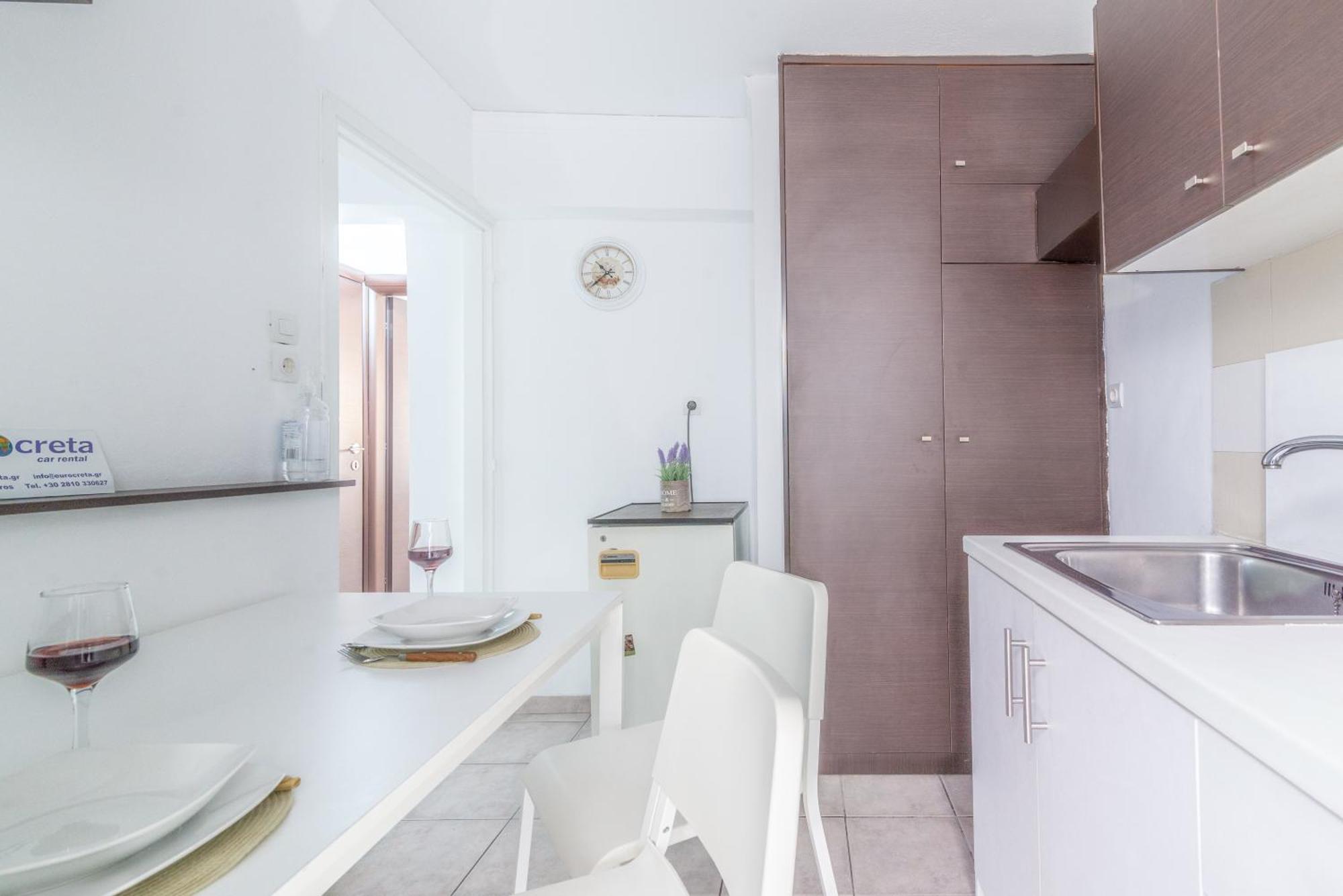 Oasis Studios In The City Centre Ираклион Экстерьер фото
