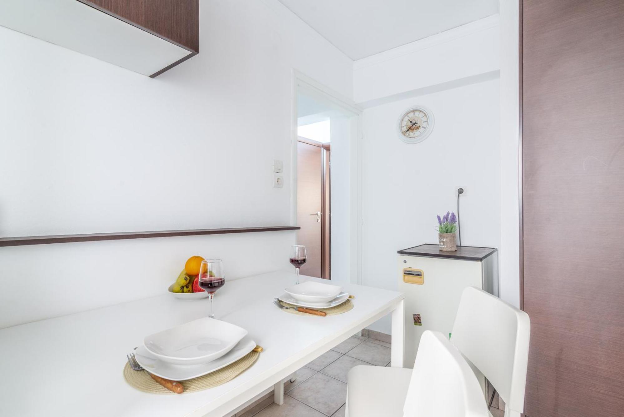 Oasis Studios In The City Centre Ираклион Экстерьер фото