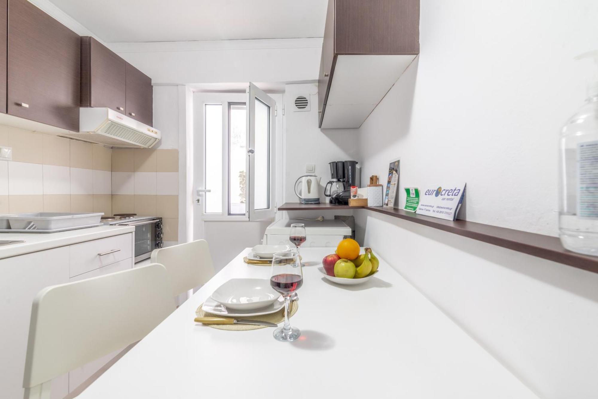 Oasis Studios In The City Centre Ираклион Экстерьер фото